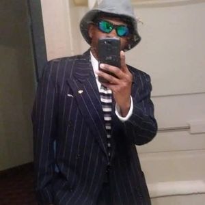 Meet your Posher, Michael